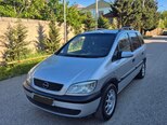 Opel Zafira-1