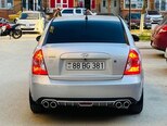 Hyundai Accent-2