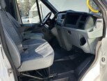 Ford Transit-15