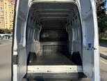 Ford Transit-8