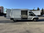 Ford Transit-12
