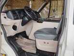 Ford Transit-13
