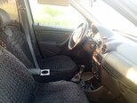 Renault Logan-6