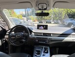 Audi Q7-12