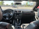 Volkswagen Jetta-8