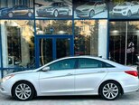 Hyundai Sonata-11