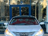 Hyundai Sonata-1