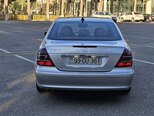 Mercedes E 200-11