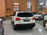 Kia Sorento-8