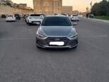 Hyundai Elantra-4