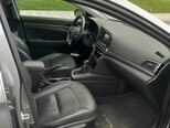 Hyundai Elantra-14