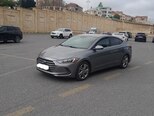 Hyundai Elantra-15