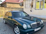 Mercedes E 200-3