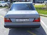 Mercedes 250 D-2
