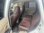 Mitsubishi Outlander-4