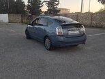 Toyota Prius-14