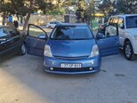 Toyota Prius-19