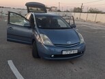 Toyota Prius-11