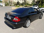 Mercedes E 220-10