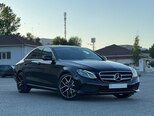 Mercedes E 220 d-1