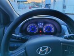 Hyundai Accent-2