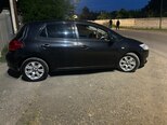 Toyota Auris-2