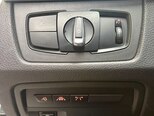 BMW 330e-10