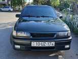 Opel Vectra-3