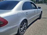 Mercedes E 270-16