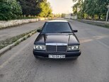 Mercedes 190-4