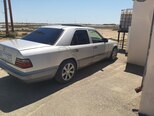 Mercedes 220 E-4