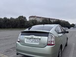 Toyota Prius-5