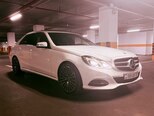 Mercedes E 220-2