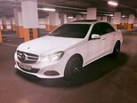 Mercedes E 220-1