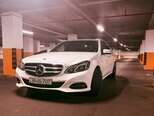 Mercedes E 220-3