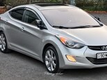 Hyundai Elantra-6
