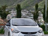 Hyundai Elantra-17