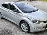 Hyundai Elantra-13