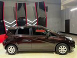 Nissan Note-5