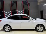 Hyundai Elantra-5