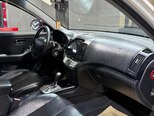 Hyundai Elantra-13