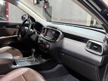 Kia Sorento-12