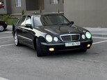 Mercedes E 220-12