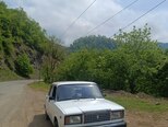 LADA (VAZ) 2107-1