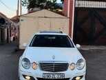 Mercedes E 220-2