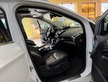 Ford Kuga-14