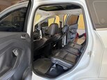 Ford Kuga-13