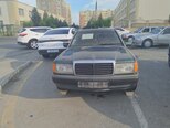 Mercedes 190-1