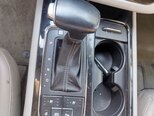Kia Carnival-8