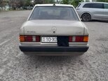 Mercedes 190-2